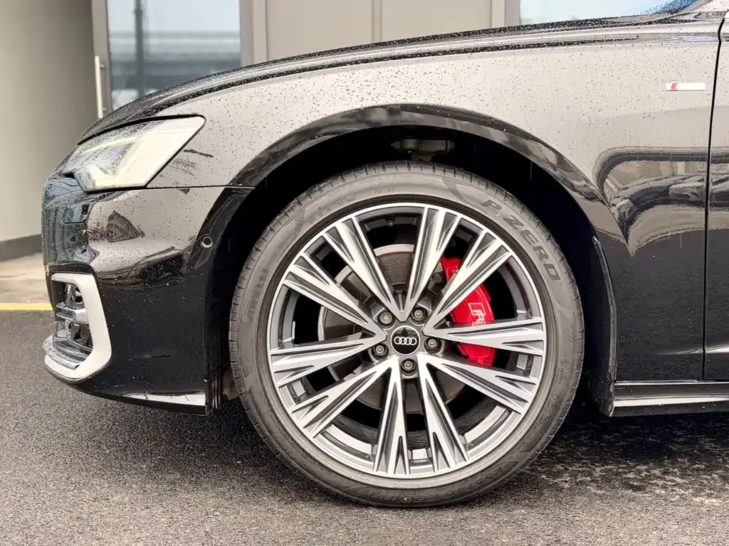 Audi A6L — фото 8