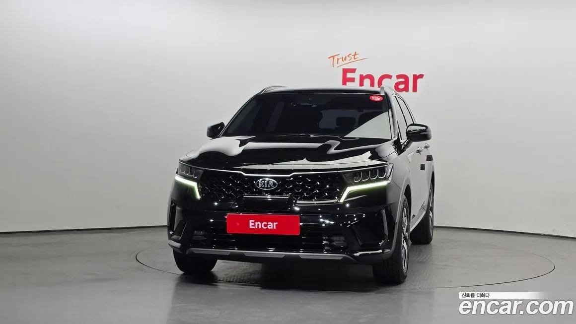 Kia Sorento — фото 5