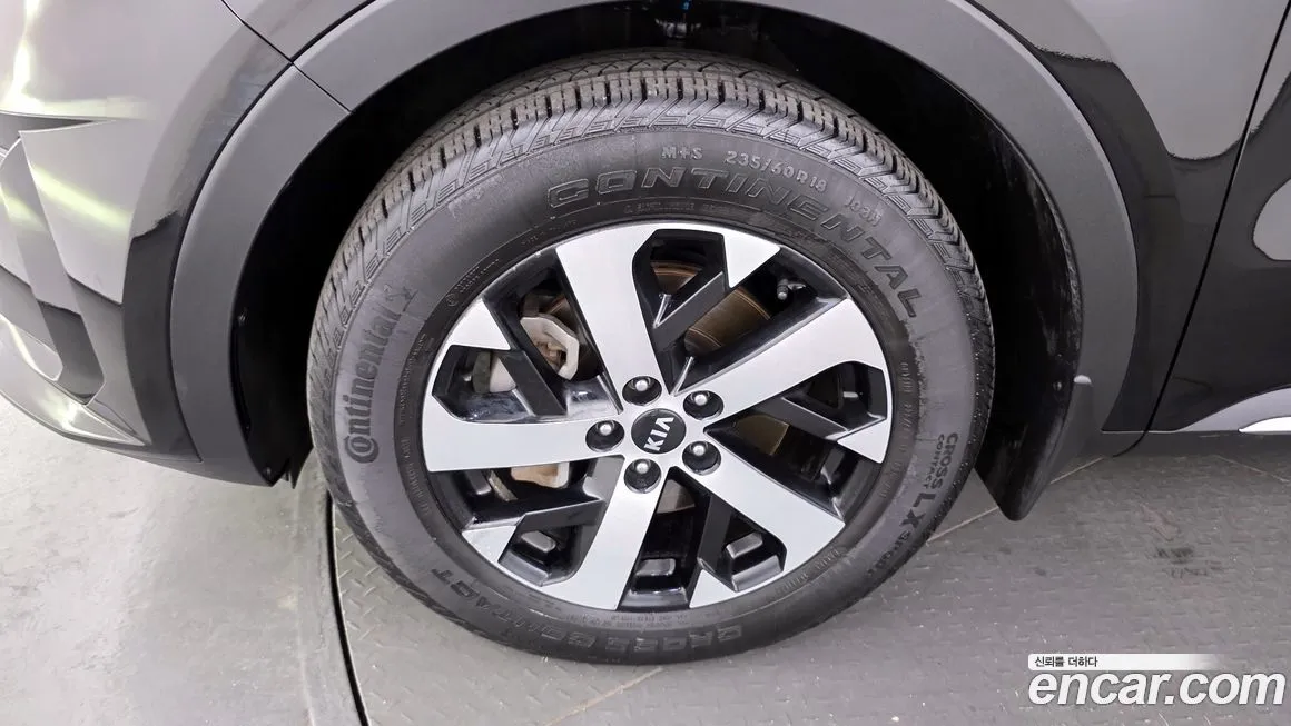 Kia Sorento — фото 4