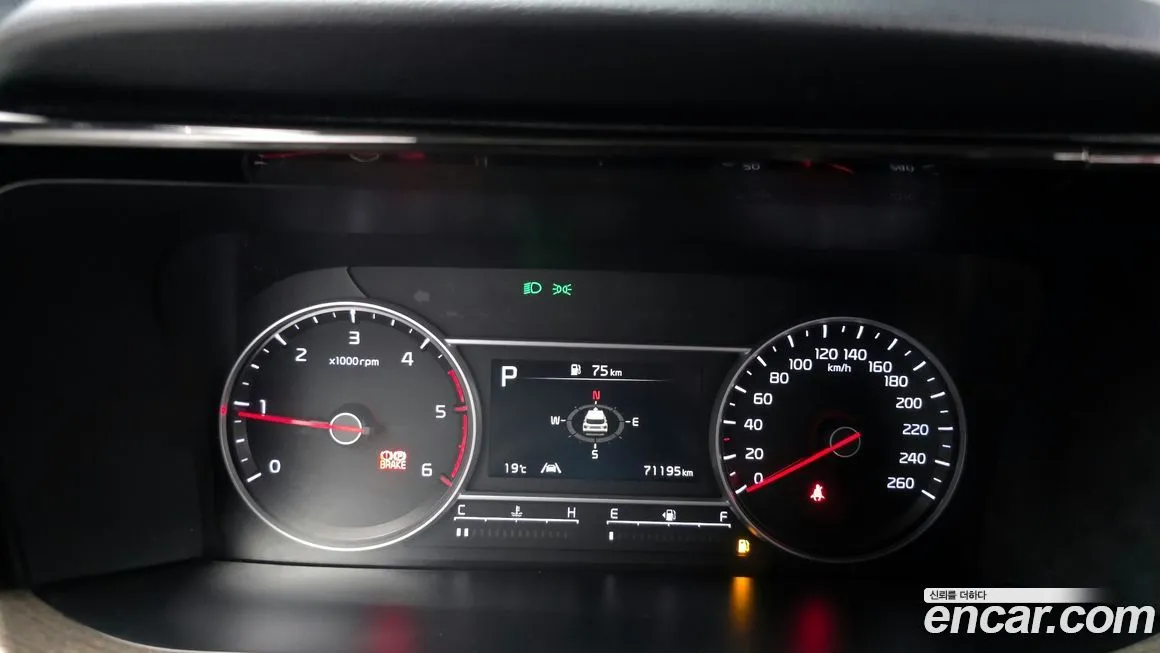 Kia Sorento — фото 2