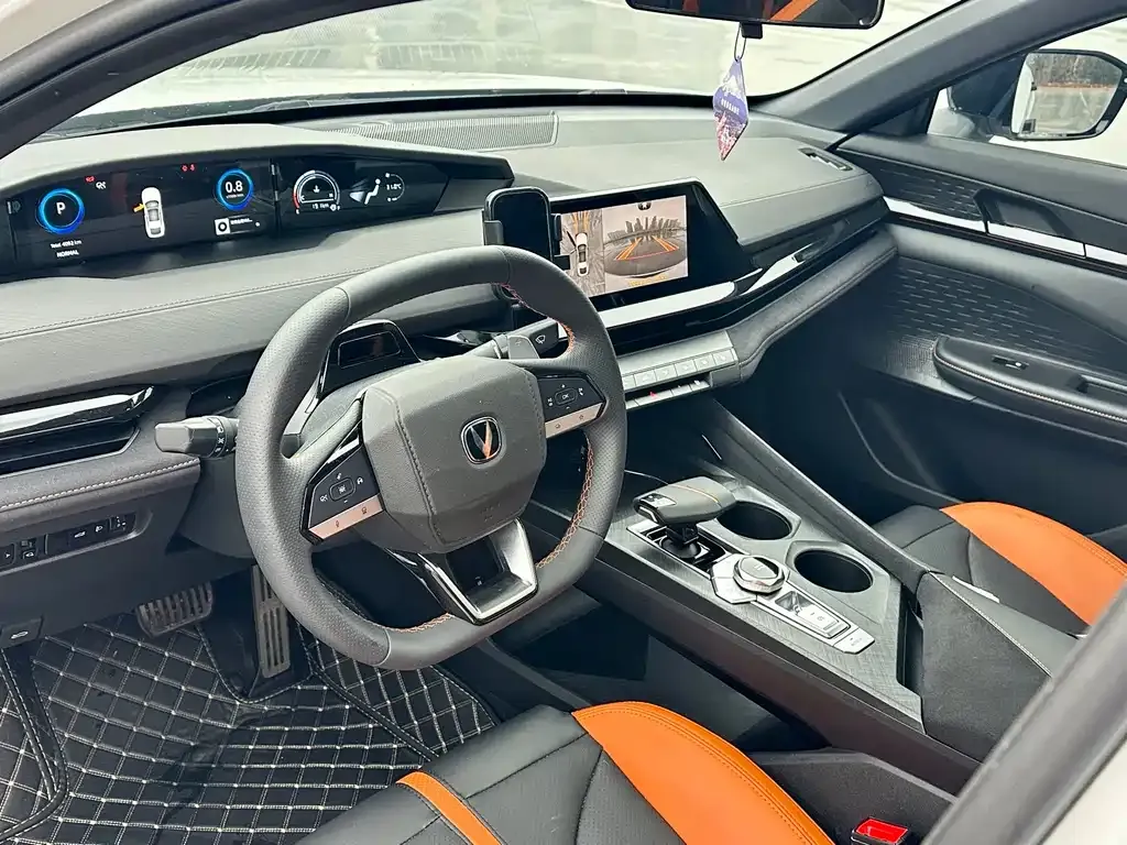 Changan UNI-V 2025 из CN, фото 9