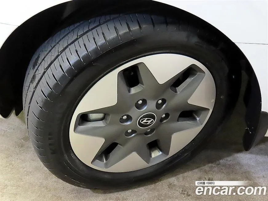 Hyundai Staria — фото 6