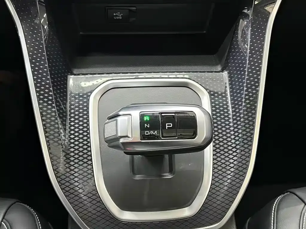 Haval M6 2022 из CN, фото 10