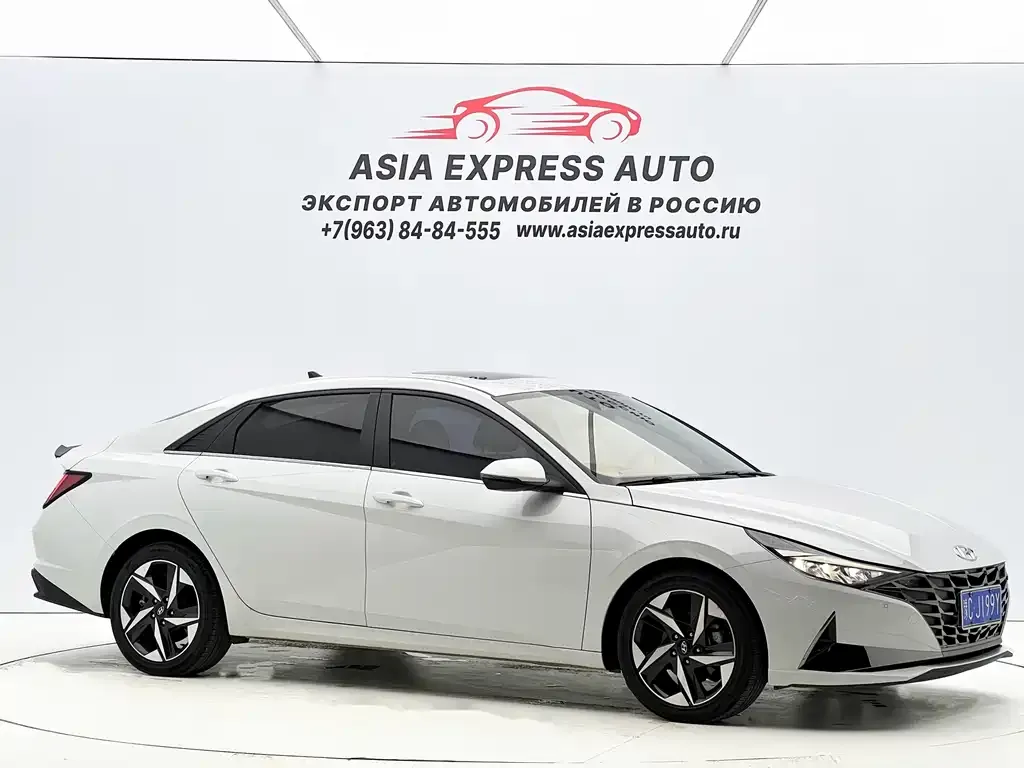 Hyundai Elantra 2022 из CN, фото 2