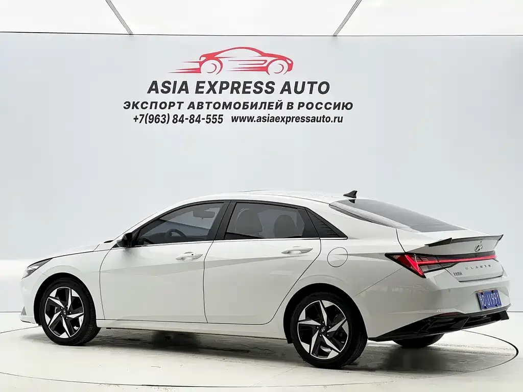 Hyundai Elantra 2022 из CN, фото 10