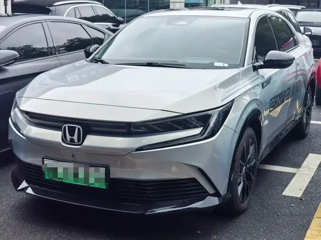 Honda e:NP2 2024 из CN, фото 1