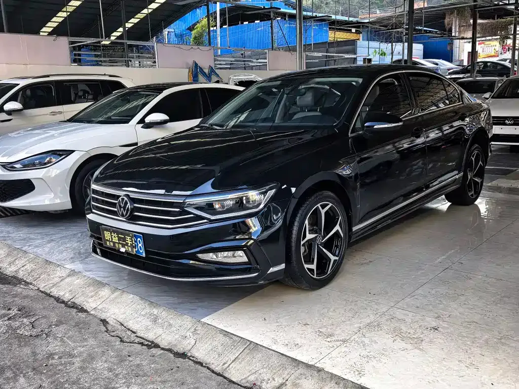 Volkswagen Magotan — фото 9
