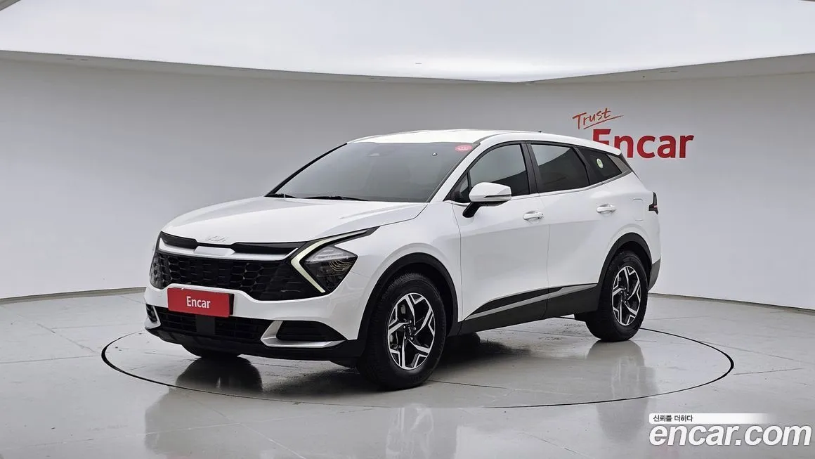 Kia Sportage — фото 1