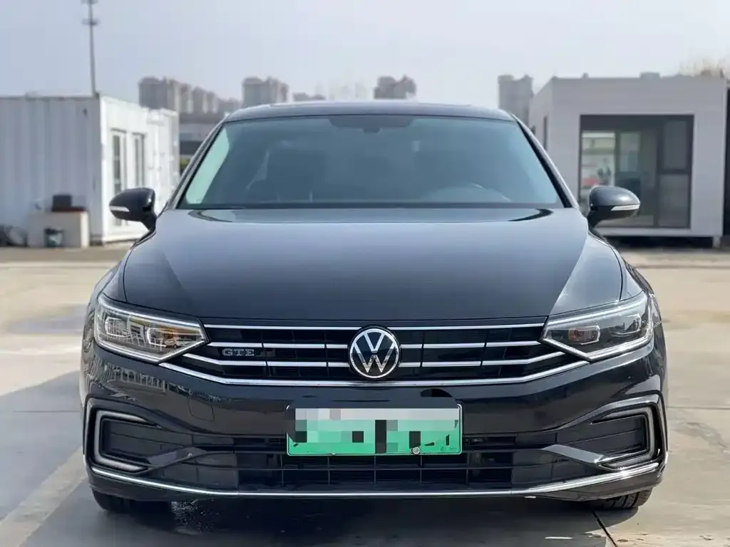 Volkswagen Magotan GTE PHEV 2023 из CN, фото 1