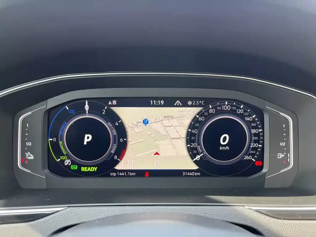 Volkswagen Magotan GTE PHEV 2023 из CN, фото 6