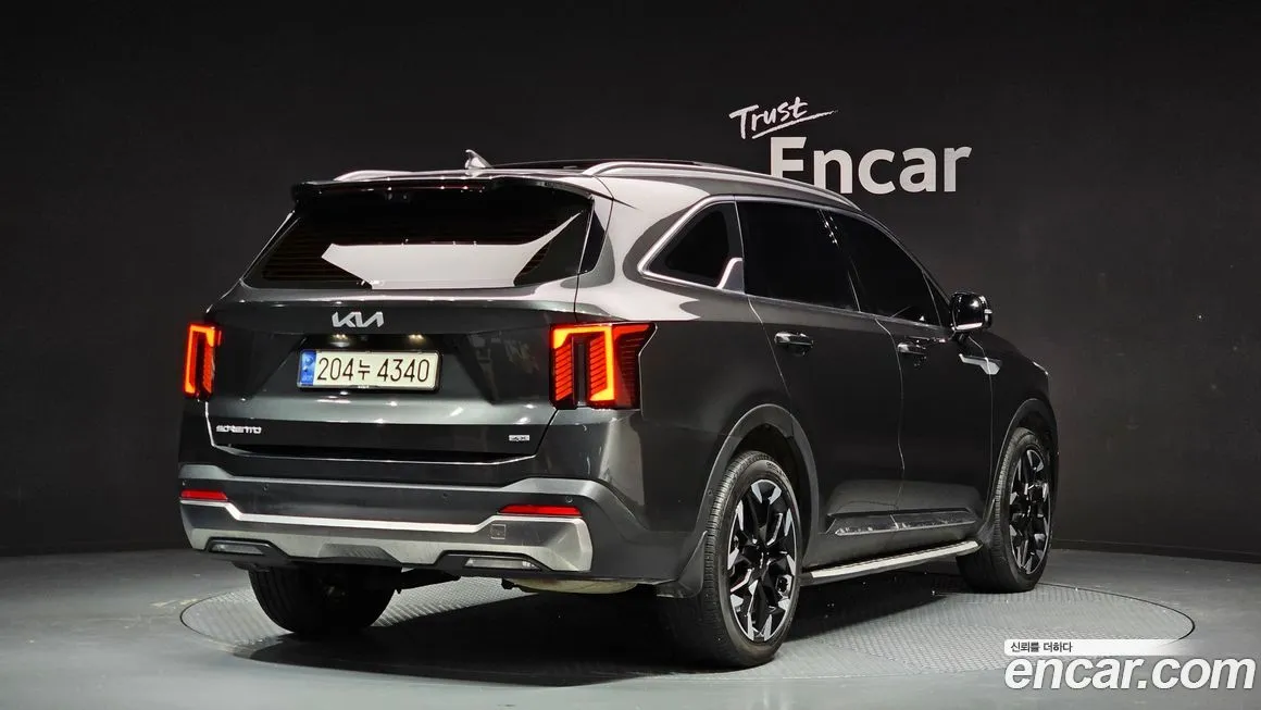 Kia Sorento 2024 из KR, фото 2