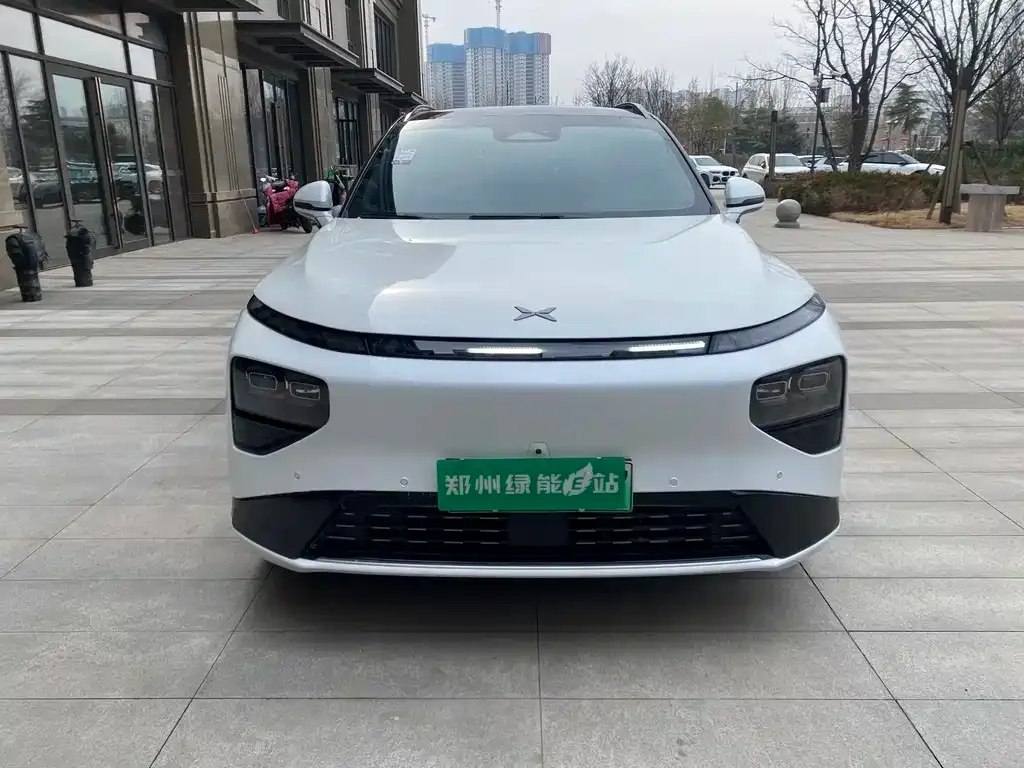 XPeng G9 2025 из CN, фото 2