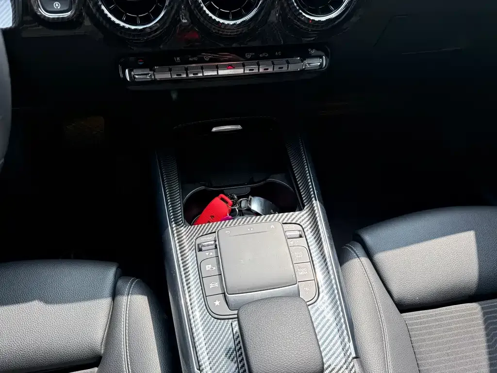 Mercedes-Benz B-Class — фото 10