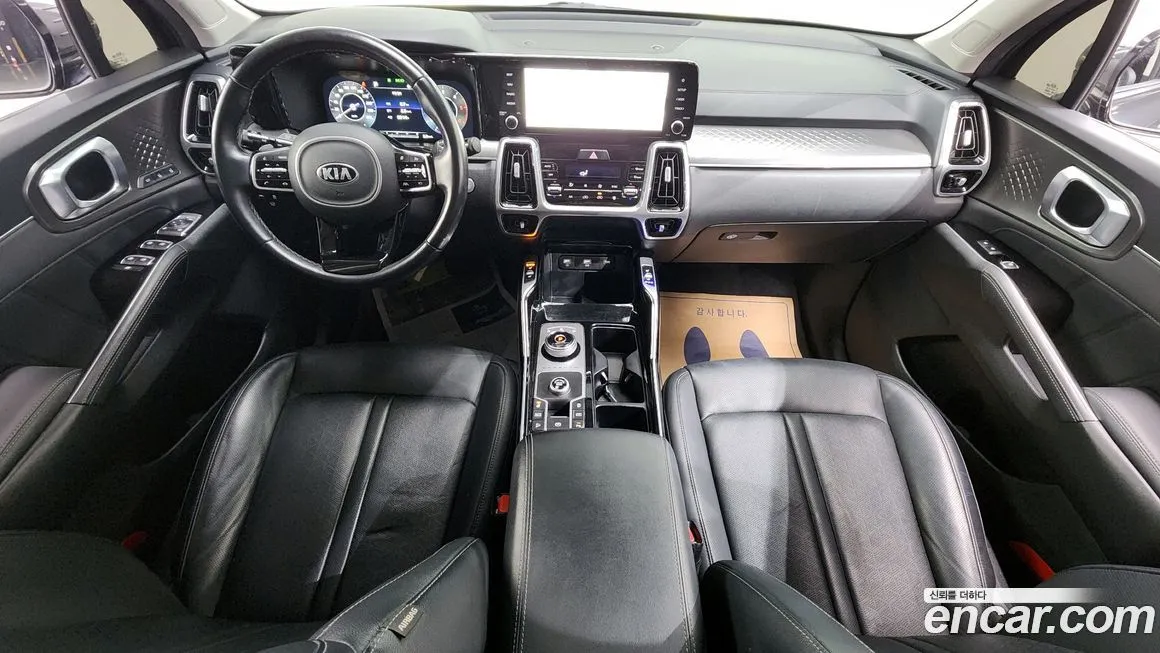 Kia Sorento — фото 5