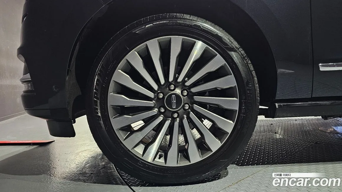 Lincoln Navigator 2021 из KR, фото 9