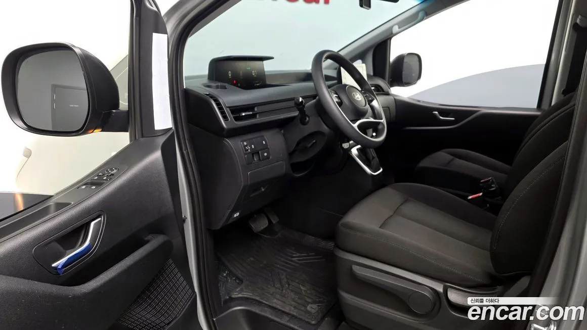 Hyundai Staria 2025 из KR, фото 7