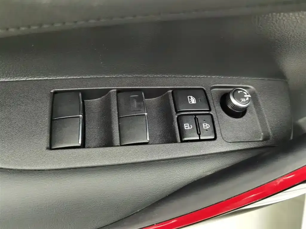 Toyota Levin 2021 из CN, фото 10