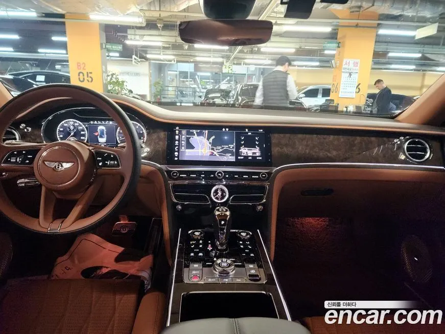 Bentley Flying Spur 2021 из KR, фото 7