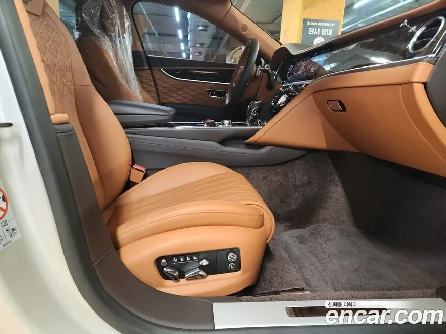 Bentley Flying Spur 2021 из KR, фото 3