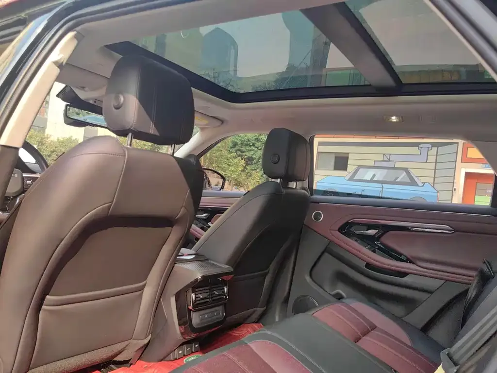 Land Rover Evoque — фото 2
