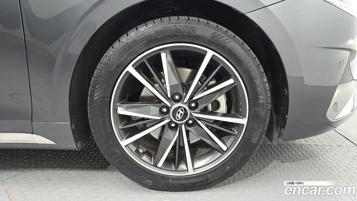 Hyundai Grandeur — фото 10