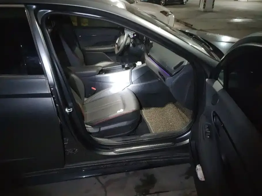 Hyundai Sonata 2023 из CN, фото 10