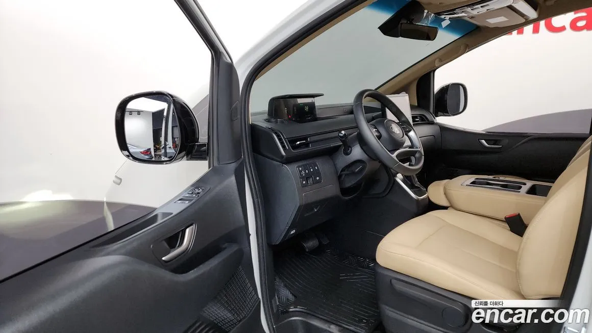 Hyundai Staria — фото 2