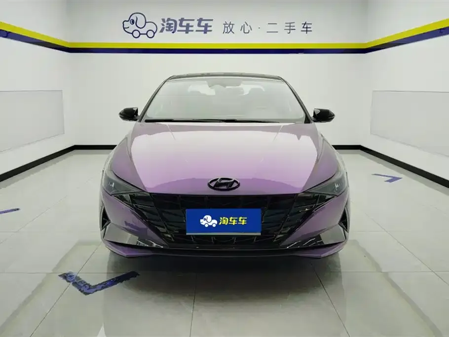 Hyundai Elantra — фото 2