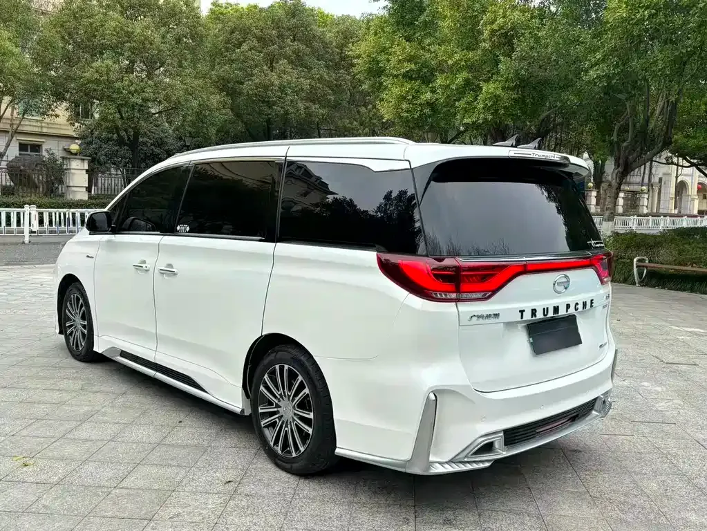 GAC Motor Trumpchi M8 — фото 9