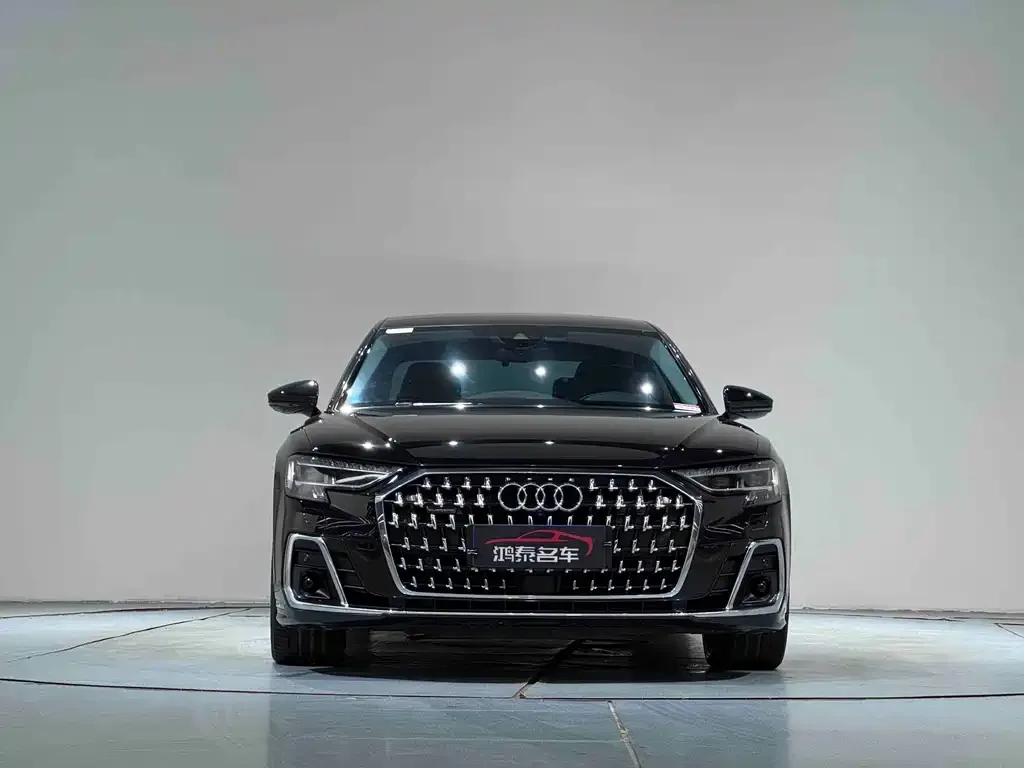 Audi A8 — фото 4