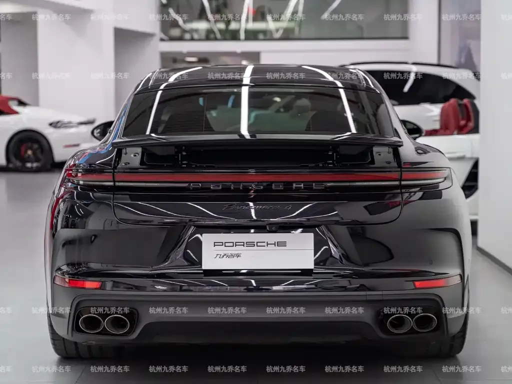 Porsche Panamera — фото 6