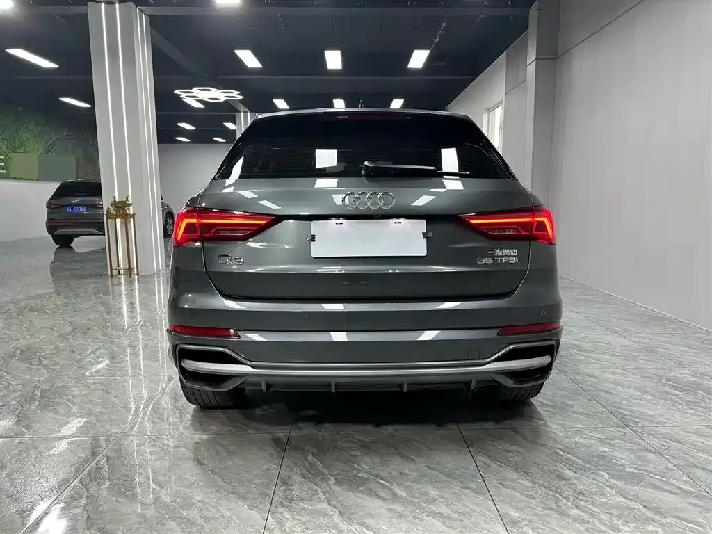 Audi Q3 2022 из CN, фото 3