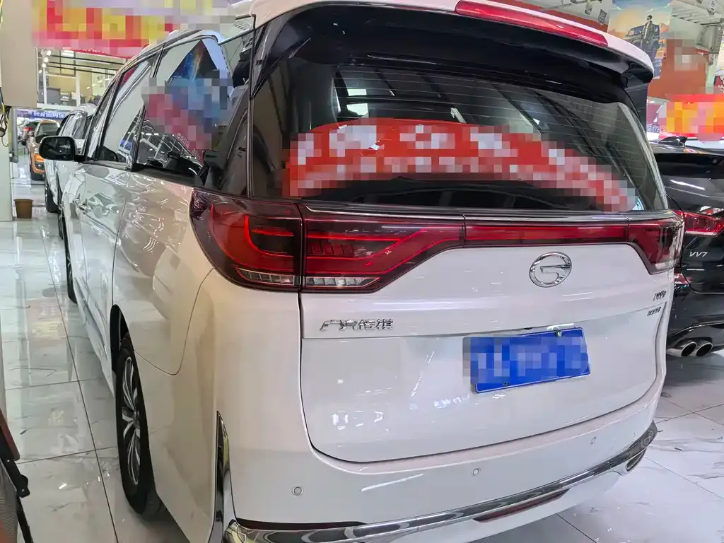 GAC Motor Trumpchi M8 — фото 10