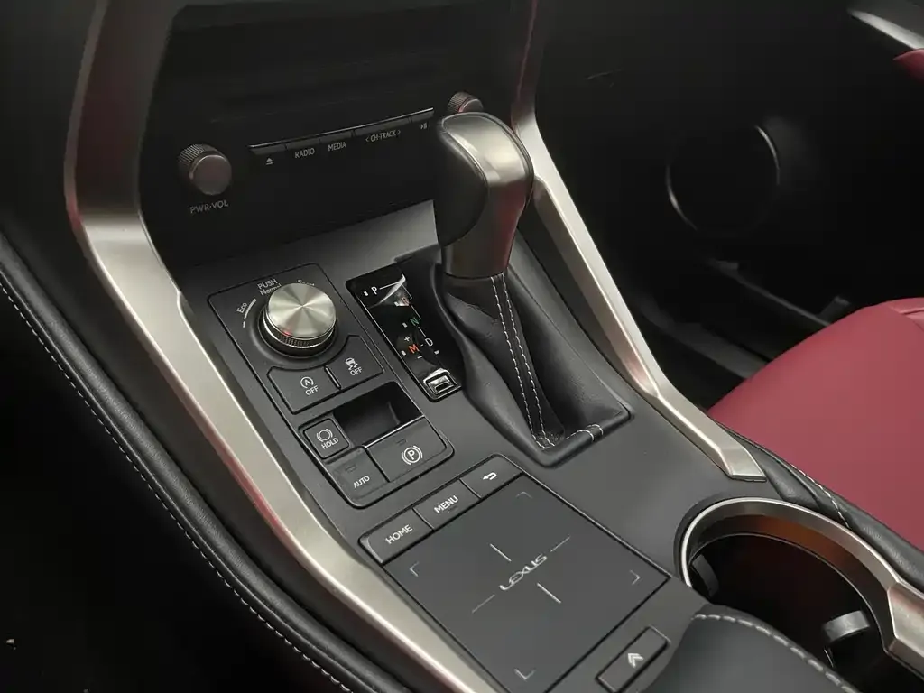 Lexus NX 2021 из CN, фото 2