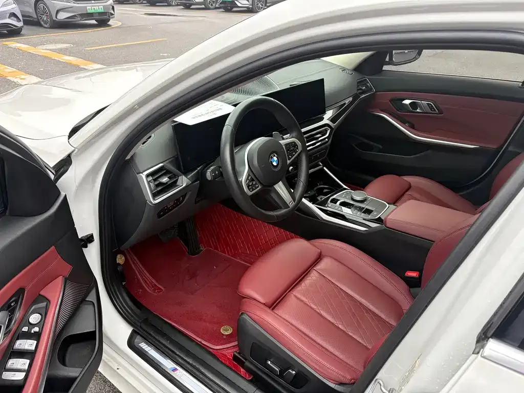 BMW 3 Series 2024 из CN, фото 8