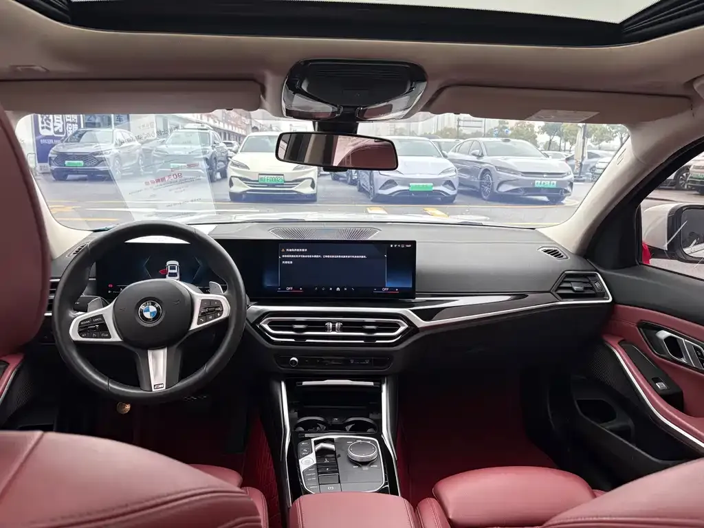 BMW 3 Series 2024 из CN, фото 6