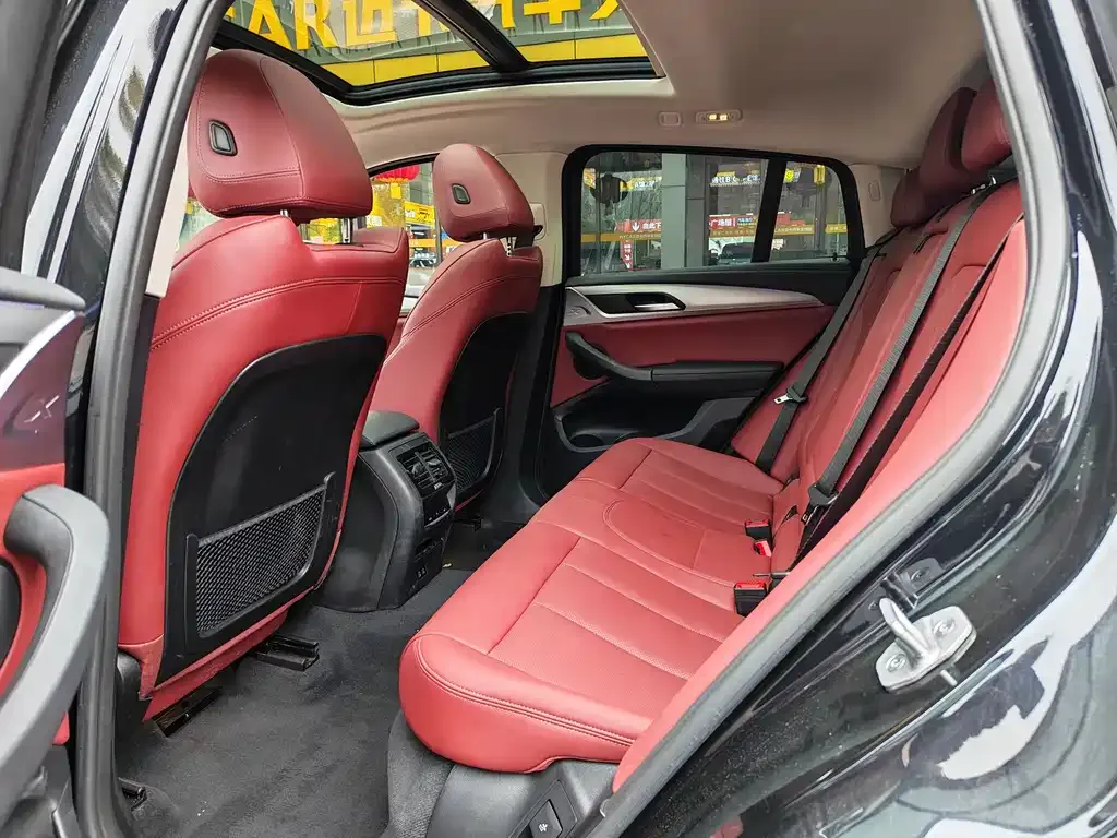 BMW X4 2024 из CN, фото 9