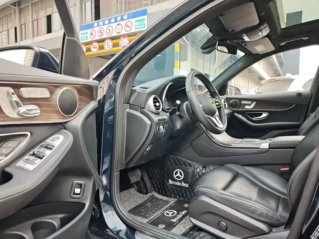 Mercedes-Benz GLC 2021 из CN, фото 2