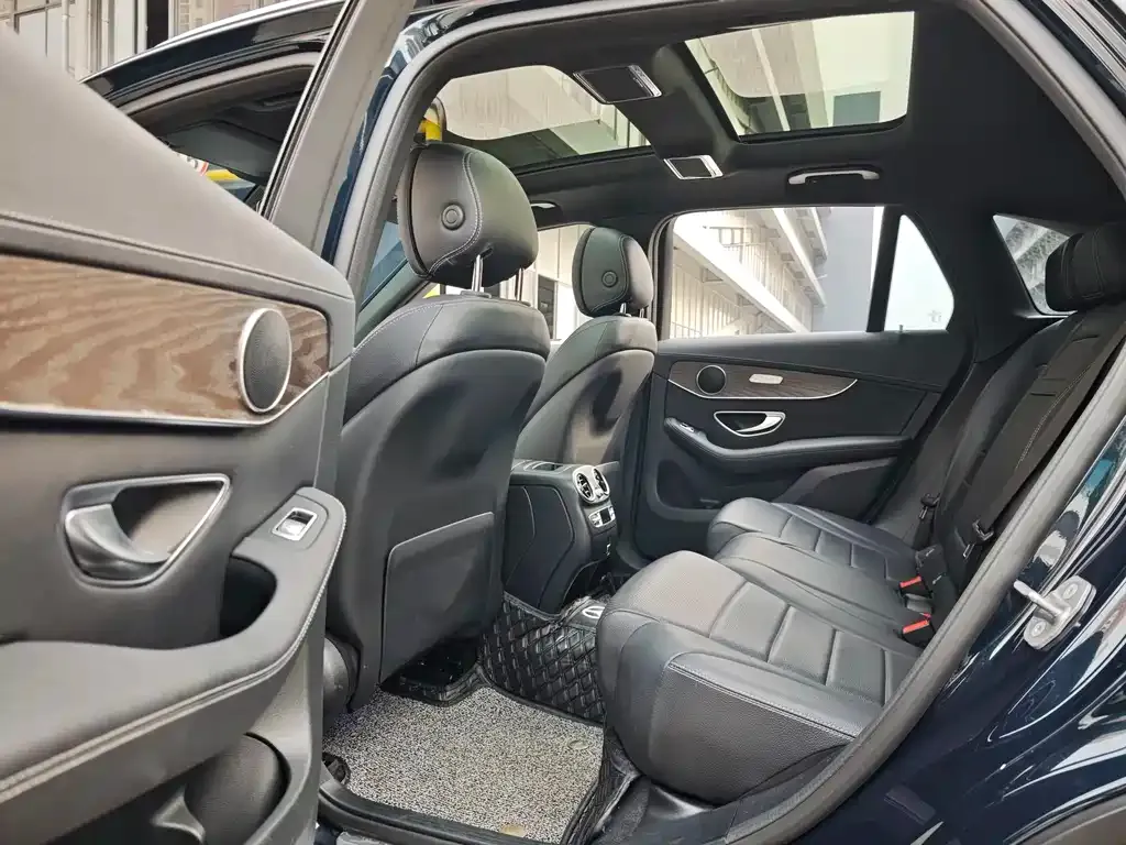 Mercedes-Benz GLC 2021 из CN, фото 8