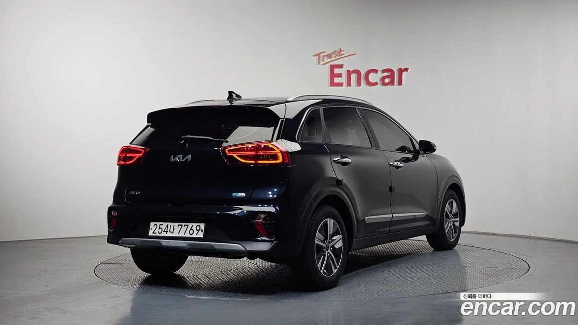 Kia Niro — фото 2