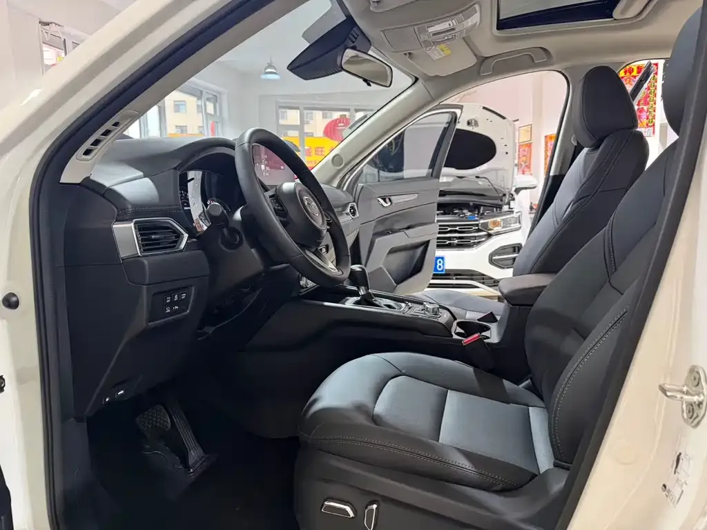 Mazda CX-5 2023 из CN, фото 4
