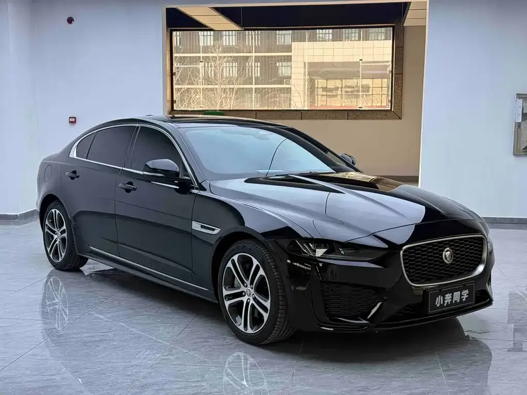 Jaguar XEL — фото 10