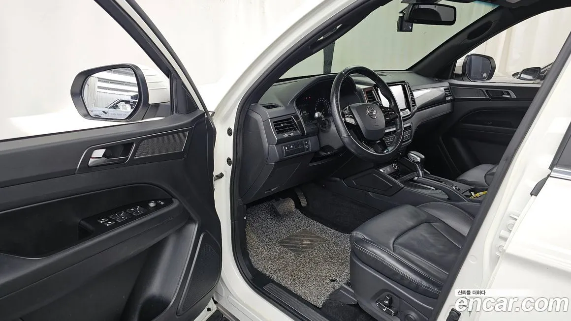 KG Mobility (Ssangyong) Rexton — фото 10