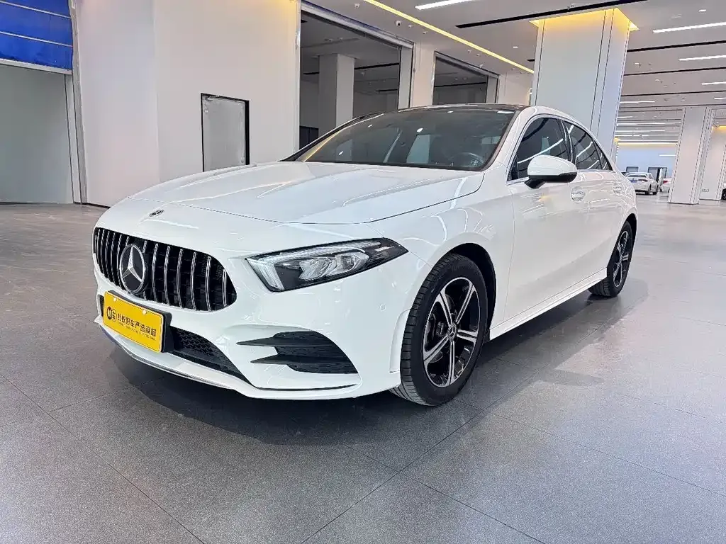 Mercedes-Benz A-Class 2022 из CN, фото 1
