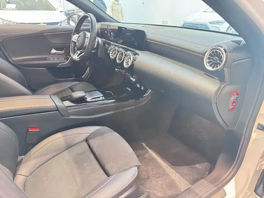 Mercedes-Benz A-Class 2022 из CN, фото 5