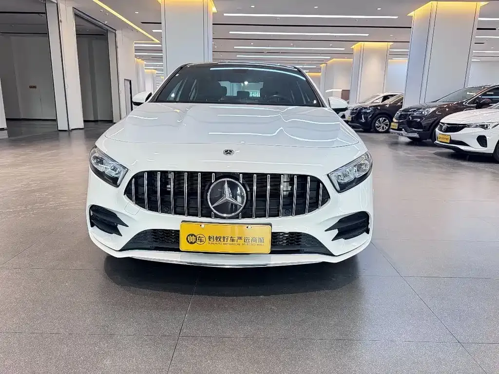 Mercedes-Benz A-Class 2022 из CN, фото 2