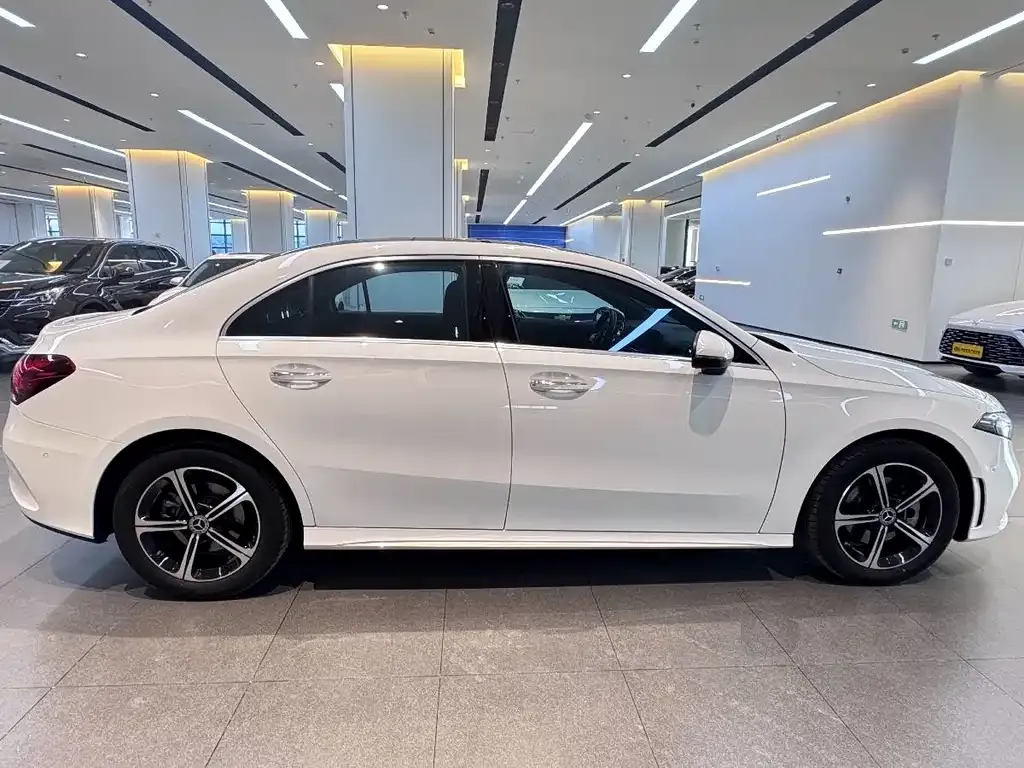 Mercedes-Benz A-Class 2022 из CN, фото 4