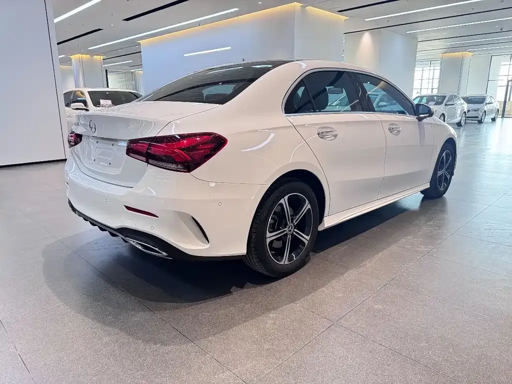 Mercedes-Benz A-Class 2022 из CN, фото 9