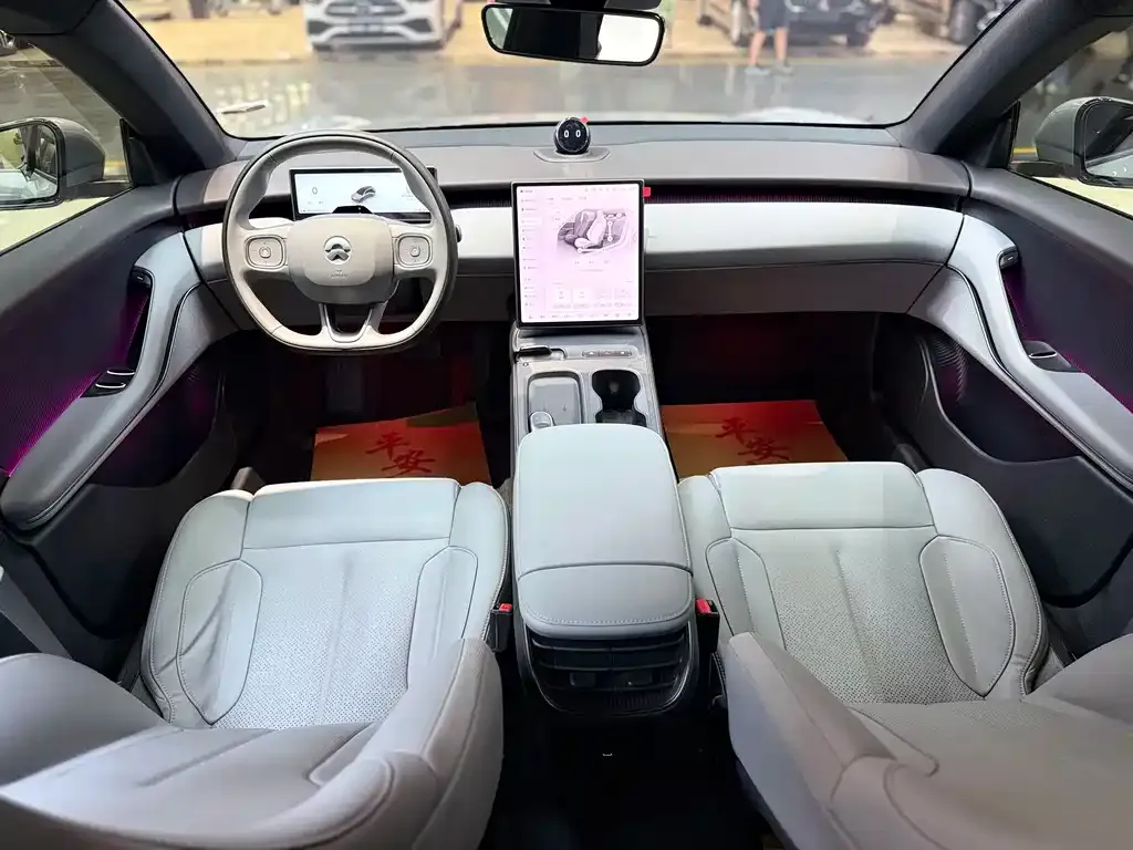 NIO ET5T 2024 из CN, фото 3