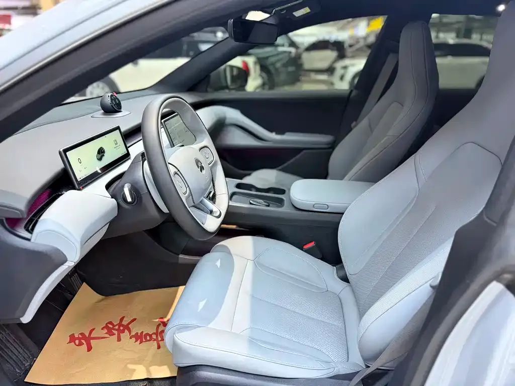 NIO ET5T 2024 из CN, фото 5
